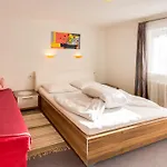 Haus Edmund *