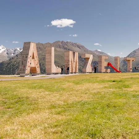 Haus Edmund アパート *